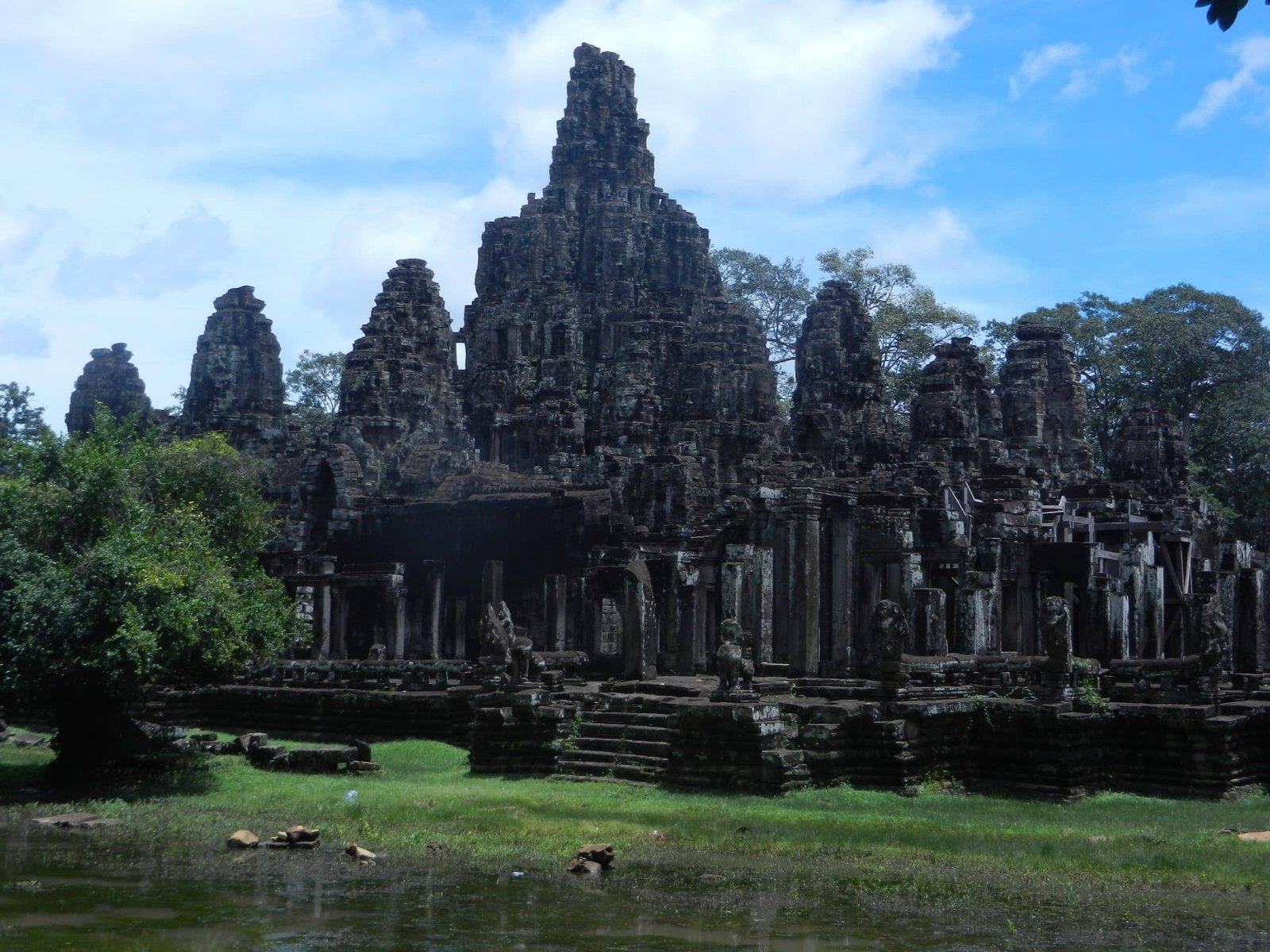 Cambodia 595